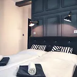 Lejlighed Boutique Owned By Emperor Peter The Great With 2 Balconies & Jacuzzi
