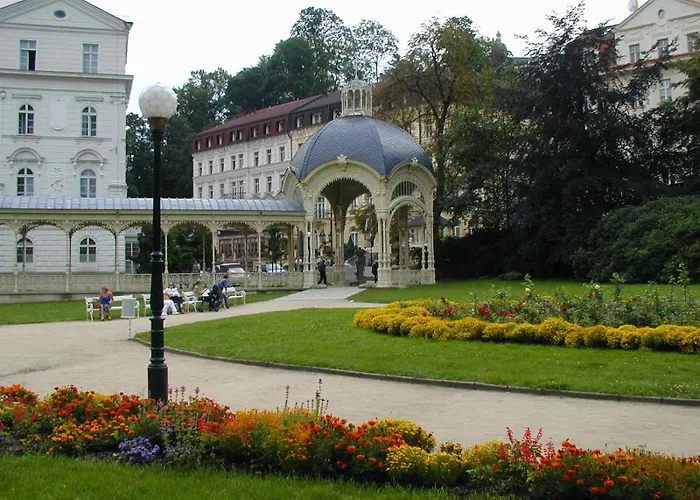 Lägenhet Boutique Owned By Emperor Peter The Great With 2 Balconies & Jacuzzi Karlovy Vary