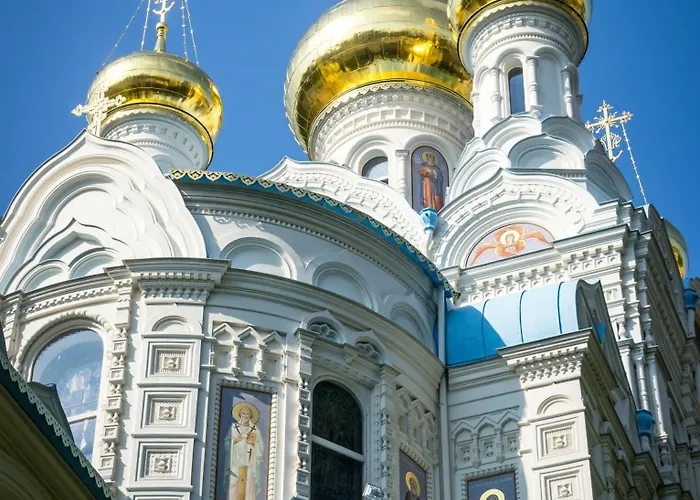 Boutique Owned By Emperor Peter The Great With 2 Balconies & Jacuzzi *